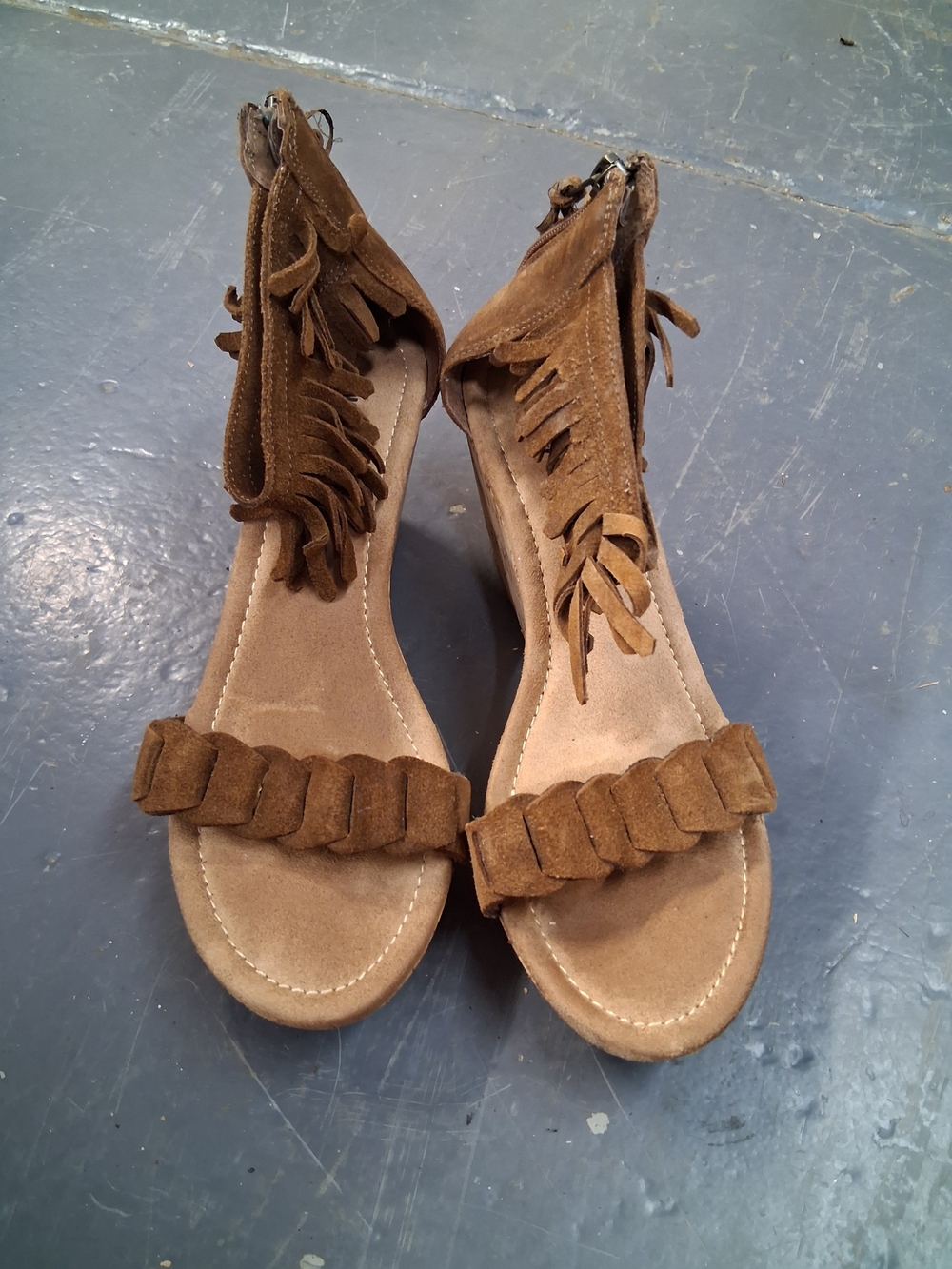 Minnetonka Brown Suede Fringe Ankle Strap Sandals